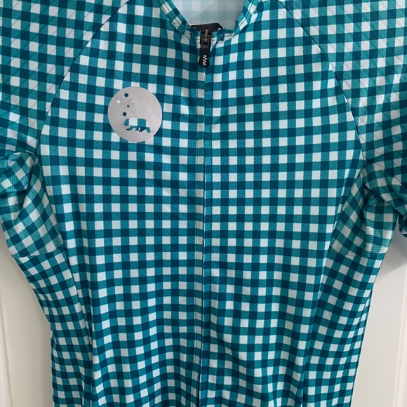 Custom WYN REPUBLIC triathlon kit-one of a kind! - Picture 2 of 8